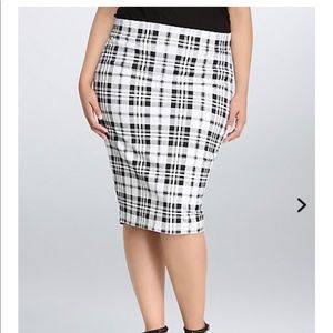 Plaid Midi Skirt! Brand New, never been worn!